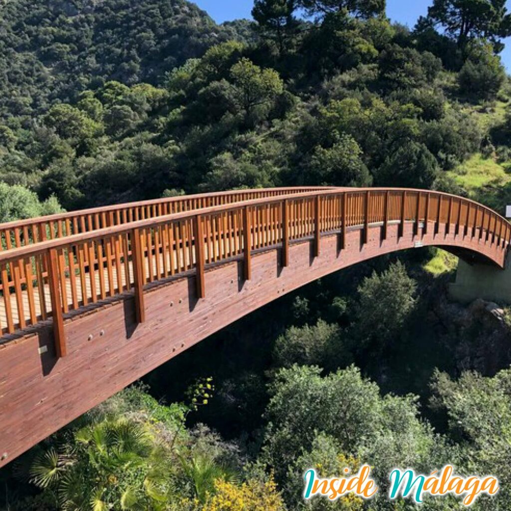 Puente Rio Guadalmedina Malaga Benahavis